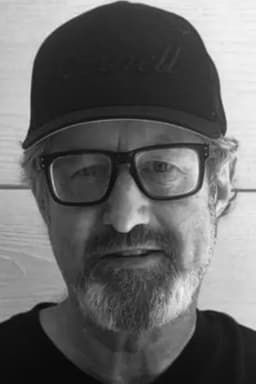 Vaughan Arnell